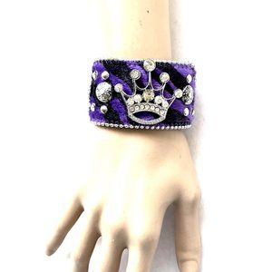 Animal Print Faux Leather Bracelet with Crystal CROWN-Purple
